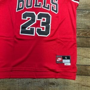 chicago bulls retro jersey